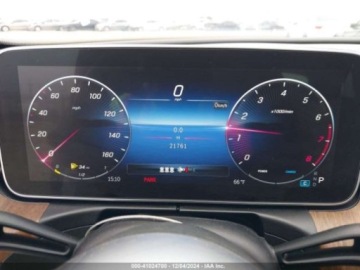 Mercedes Klasa C W206 2023 Mercedes-Benz Klasa C 300, 2023r., 4x4, 2.0L 2.0 Benzyna 255KM, zdjęcie 11