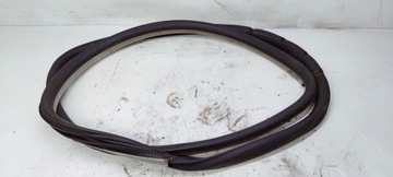 USZCZELKA DRZWI LEWA PRAWA AUDI A3 8P3831721J