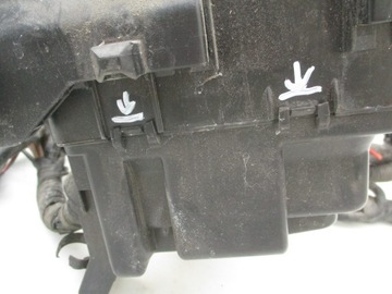 SUZUKI SX4 S-CROSS VITARA III КРЫШКА КОРПУСА БЛОКА ПРЕДОХРАНИТЕЛЕЙ 13-20 R