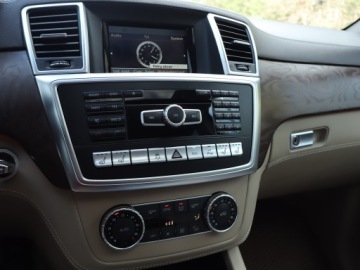 Mercedes Klasa GL X166 Off-roader GL 350 BlueTEC 258KM 2015 Mercedes GL 350 CDI, Salon Polska, Serwis ASO, zdjęcie 11