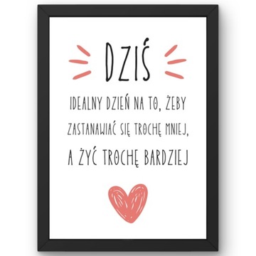 OBRAZ PLAKAT Z NAPISEM DO SALONU KUCHNI W RAMIE