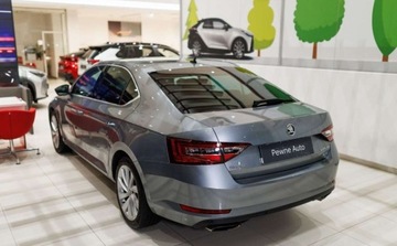 Skoda Superb III Liftback 2.0 TSI 280KM 2018 Skoda Superb 2.0 TSI 4x4 Ambition DSG 2.0 Benzyna 280KM, zdjęcie 9