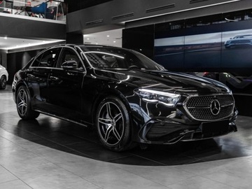 Mercedes Klasa E W214 Sedan 2.0 220d 197KM 2025 E Klasa 220 d 4-Matic AMG 2.0 197KM 2025, zdjęcie 2