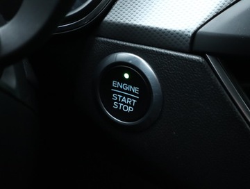 Ford Focus III Hatchback 5d facelifting 1.0 EcoBoost 125KM 2018 Ford Focus 1.0 EcoBoost, Salon Polska, Serwis ASO, zdjęcie 19