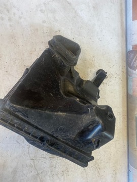 FILTR VZDUCHU POUZDRO 1.2 OPEL CORSA D 06-12