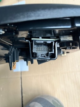 23 JEEP GRAND CHEROKEE WK2 LAMPA POLSTROVÁNÍ OSVĚTLENÍ KABINY SKŘÍŇKA