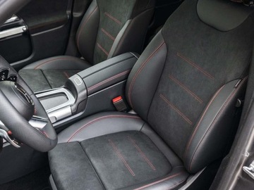 Mercedes GLB SUV 1.3 200 163KM 2025 MERCEDES-BENZ GLB 200 AMG Line Suv 1.3 (163KM) 2025, zdjęcie 4