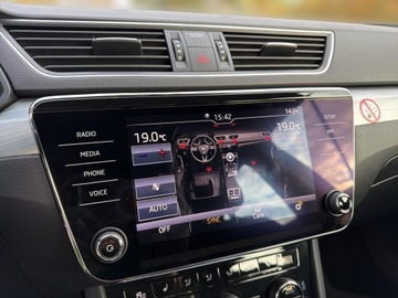 Skoda Superb III Liftback Facelifting 1.5 TSI 150KM 2020 Skoda Superb 1.5 TSI / 150 KM DSG FV-23%, ASO, Bez, zdjęcie 25