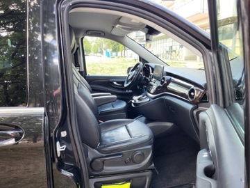 Mercedes Klasa V W447 Ekstra Długi 250 BlueTEC 190KM 2015 MERCEDES-BENZ V 250 d 2.1l diesel 190KM * Avantgarde * Bezwypadkowy * ASO, zdjęcie 36