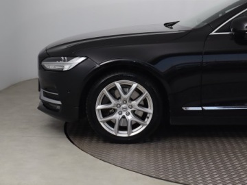 Volvo V90 II Kombi 2.0 D5 235KM 2016 Volvo V90 D5 AWD, 231 KM, 4X4, Automat, Skóra, zdjęcie 14