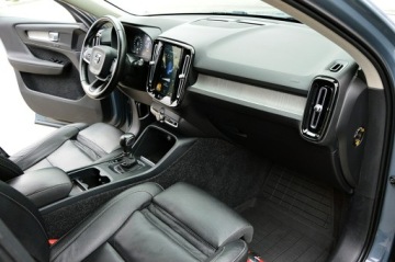 Volvo XC40 Crossover 1.5 T3 163KM 2020 Volvo XC 40 1,5 T3-163Km Full Led Skóra Grzanax4, zdjęcie 28