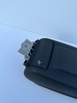 A6 C6 LOKETNÍ OPĚRKA MATERIÁL 4F0864114