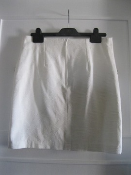 КРАСИВАЯ БЕЛАЯ ЮБКА ОРСЕ, РАЗМЕР 38