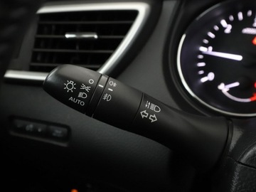 Nissan Qashqai II Crossover 1.6 dCi 130KM 2015 Nissan Qashqai navi klima auto panorama kamera i, zdjęcie 30