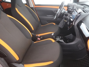 Toyota Aygo II Hatchback 3d Facelifting 1.0 VVT-i 72KM 2019 Toyota Aygo 1.0 VVT-i, Salon Polska, Serwis ASO, zdjęcie 8