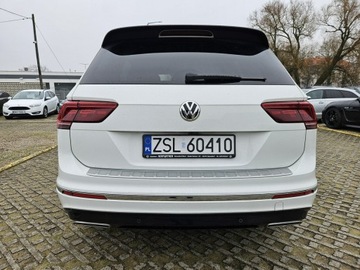 Volkswagen Tiguan II SUV 2.0 TDI SCR 240KM 2020 Volkswagen Tiguan 2,0 diesel 239KM 7 miejsc R-Line, zdjęcie 20