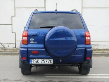 Toyota RAV4 II 2.0 16V D-4D 116KM 2005 Toyota RAV-4 2.0D4D116KM/4X4/Długie Opłaty, zdjęcie 9
