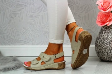 ЖЕНСКИЕ САНДАЛИИ НА ТЕЛЕЖКЕ, ЛЕГКИЕ, УДОБНЫЕ, НА ЗАЛИВКЕ.