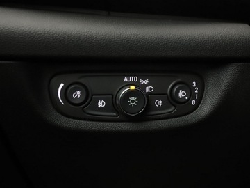 Opel Insignia II Sports Tourer Facelifting 1.5 Diesel 122KM 2021 Opel Insignia automat LED navi klima auto grzane, zdjęcie 31