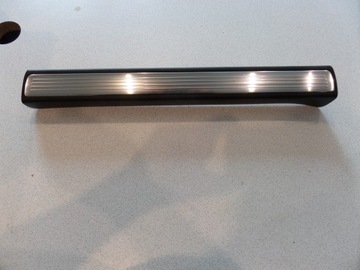 MERCEDES W222 LISTWA PROGOWA PRAWY PRZÓD PRAWA