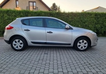 Renault Megane II Sedan 1.6 16V 110KM 2009 Renault Megane Renault Megane Renault Megane 1.6I 110PS Zadbane 1.6 Benzyna, zdjęcie 1