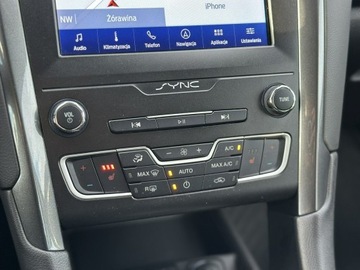 Ford Mondeo V Kombi Facelifting 2.0 EcoBlue 150KM 2021 Ford Mondeo 2.0 EcoBlue 150KM 2021 Titanium, zdjęcie 20