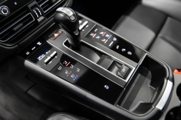 Porsche Macan SUV Facelifting II 2.0  265KM 2022 Porsche Macan Gwarancja 01.27. FV23%., zdjęcie 28