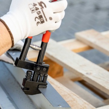 Штамповочная машина, валяльная машина, гибочная машина для листового металла.