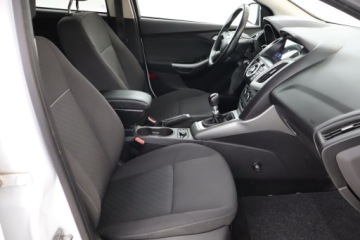 Ford Focus III Hatchback 5d 1.0 EcoBoost 125KM 2013 Ford Focus 1.0 EcoBoost, Salon Polska, Serwis ASO, zdjęcie 8