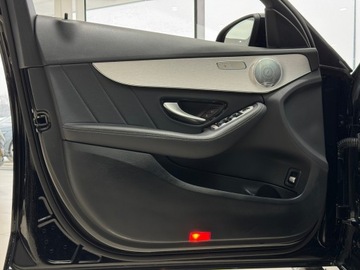 Mercedes Klasa C W205 Kombi Facelifting HYBRYDA 2.0 300 de 306KM 2020 Mercedes-Benz C 300 Plug In AMG Line / CarPlay / 1, zdjęcie 10