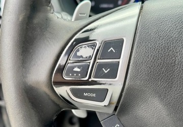 Mitsubishi Outlander II 2.4 MIVEC 170KM 2010 Mitsubishi Outlander 2.4 benzyna 170KM automat 4x4 PDC XENON SKORY cliamtr, zdjęcie 25