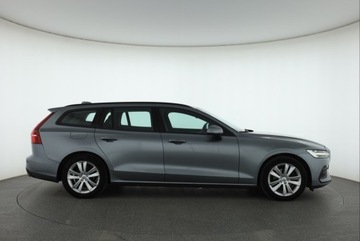 Volvo V60 II  Kombi 2.0 D3 150KM 2019 Volvo V60 D3 2.0, Salon Polska, 1. Właściciel, zdjęcie 5