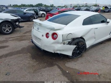 Nissan GT-R 2016 Nissan GT-R 2016 r., 3,8 L PREMIUM 3.8 Benzyna 545KM, zdjęcie 9
