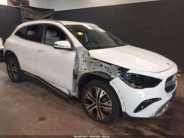 Mercedes GLA II 2025 Mercedes-Benz GLA 2025 r., 2,0L 250 4MATIC 2.0 Benzyna 221KM, zdjęcie 2