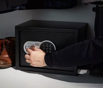 ДОМАШНИЙ СЕЙФ С КОМБИНИРОВАННЫМ КАССЕТНЫМ ЭЛЕКТРОННЫМ ЗАМКОМ