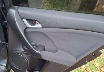 Honda Accord VIII Kombi 2.0 VTEC 156KM 2011 Honda Accord Honda Accord 2.0 Benzyna 156KM, zdjęcie 13