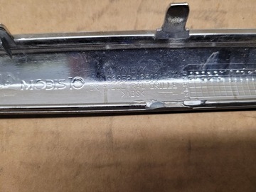 KIA OE 86352-1P500 RÁMEČEK MŘÍŽKY CHLADIČŮ