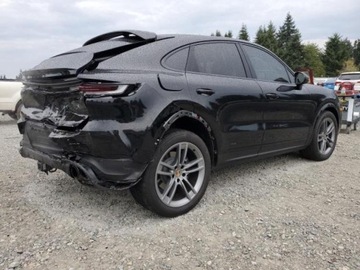 Porsche Cayenne III 2025 Porsche Cayenne 2025, 3.0L, 4x4, CAYENNE COUPE 3.0 Benzyna 348KM, zdjęcie 3