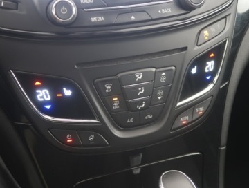 Opel Insignia I Country Tourer 2.0 CDTI Ecotec 170KM 2016 Opel Insignia 2.0 CDTI, 167 KM, Automat, Xenon, zdjęcie 11