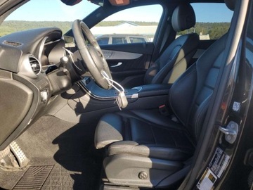 Mercedes GLC C253 2021 Mercedes-Benz GLC 300 4Matic 2021 2.0l 2.0 Benzyna 255KM, zdjęcie 7