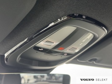 Volvo XC40 Crossover Facelifting 2.0 B3 163KM 2025 Volvo XC 40 B3 Core | Fusion Red | BLIS | Serwis A, zdjęcie 25