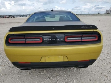 Dodge Challenger III 2020 Dodge Challenger RT Scat Pack 2020 6.4l 6.4 Benzyna 485KM, zdjęcie 3