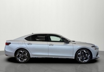 Skoda Superb IV Liftback 2.0 TSI 265KM 2024 Skoda Superb 2.0TSI 4X4 Sportline 2.0 Benzyna 265KM, zdjęcie 3