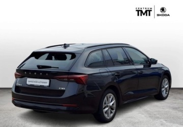 Skoda Octavia IV Liftback 1.5 TSI EVO 150KM 2021 Skoda Octavia Ambition 1.5 TSI e-Tec 150 KM Kamera LED Czujniki Climat, zdjęcie 2