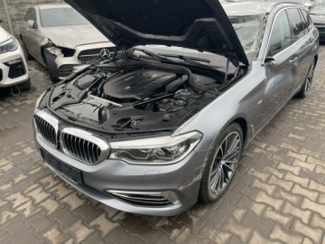 BMW Seria 5 G30-G31 Touring 540i 340KM 2017 BMW 540 Luxury Line Xdrive Skóra Kamery360 Harman, zdjęcie 13