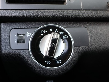 Mercedes Klasa C W204 Limuzyna 2.2 200 CDI 136KM 2009 Mercedes C C 200 CDI, Klima, Klimatronic, zdjęcie 15