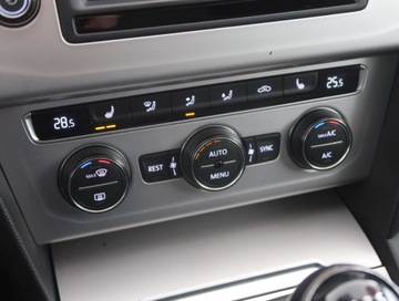 Volkswagen Passat B8 Variant 2.0 TDI BlueMotion SCR 150KM 2016 VW Passat 2.0 TDI, VAT 23%, Navi, Klima, zdjęcie 11