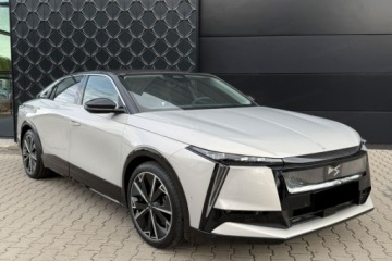  Od ręki - N°8 Jules Verne Long Range AWD 97.2kWh 350KM, zdjęcie 1
