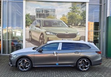 Skoda Superb III Kombi Facelifting 2.0 TSI 190KM 2025 Skoda Superb 2.0 TSI 204KM DSG SPORTLINE, RP2025, dostepny od reki 2.0, zdjęcie 3