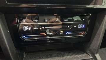 Volkswagen Passat B8 Variant Facelifting 2.0 TSI 190KM 2022 Volkswagen Passat 2.0 TSI Elegance DSG Kombi, zdjęcie 20